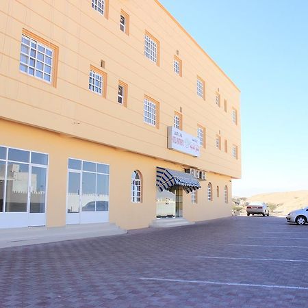 Luluat Al Afia Hotel Apartments Súr Exteriér fotografie