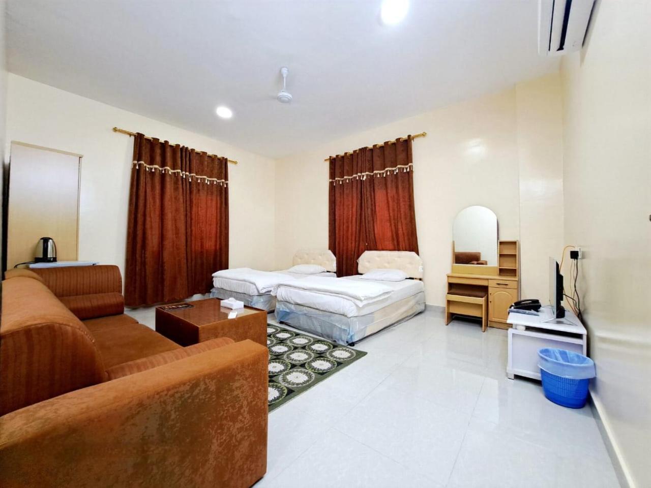 Luluat Al Afia Hotel Apartments Súr Exteriér fotografie