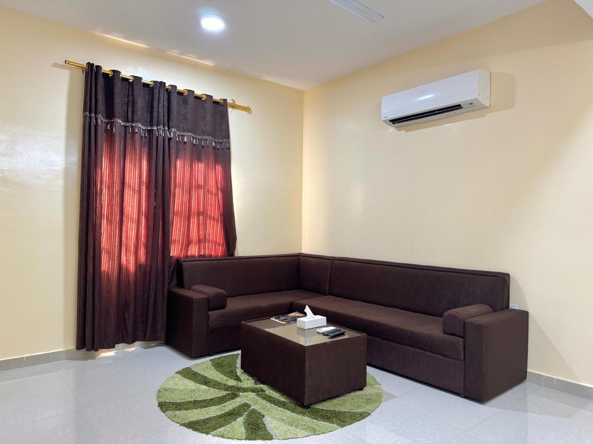 Luluat Al Afia Hotel Apartments Súr Exteriér fotografie