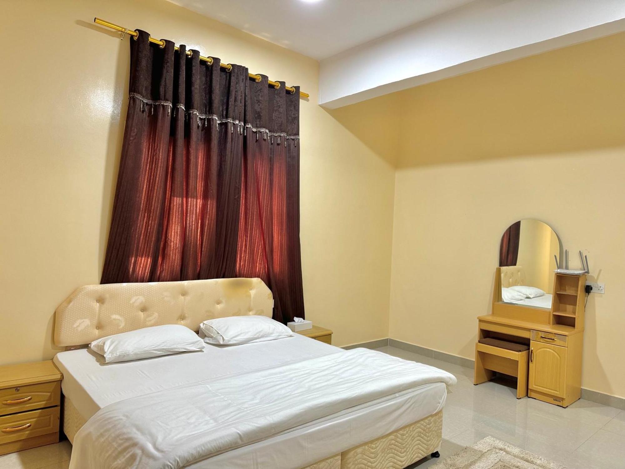 Luluat Al Afia Hotel Apartments Súr Exteriér fotografie