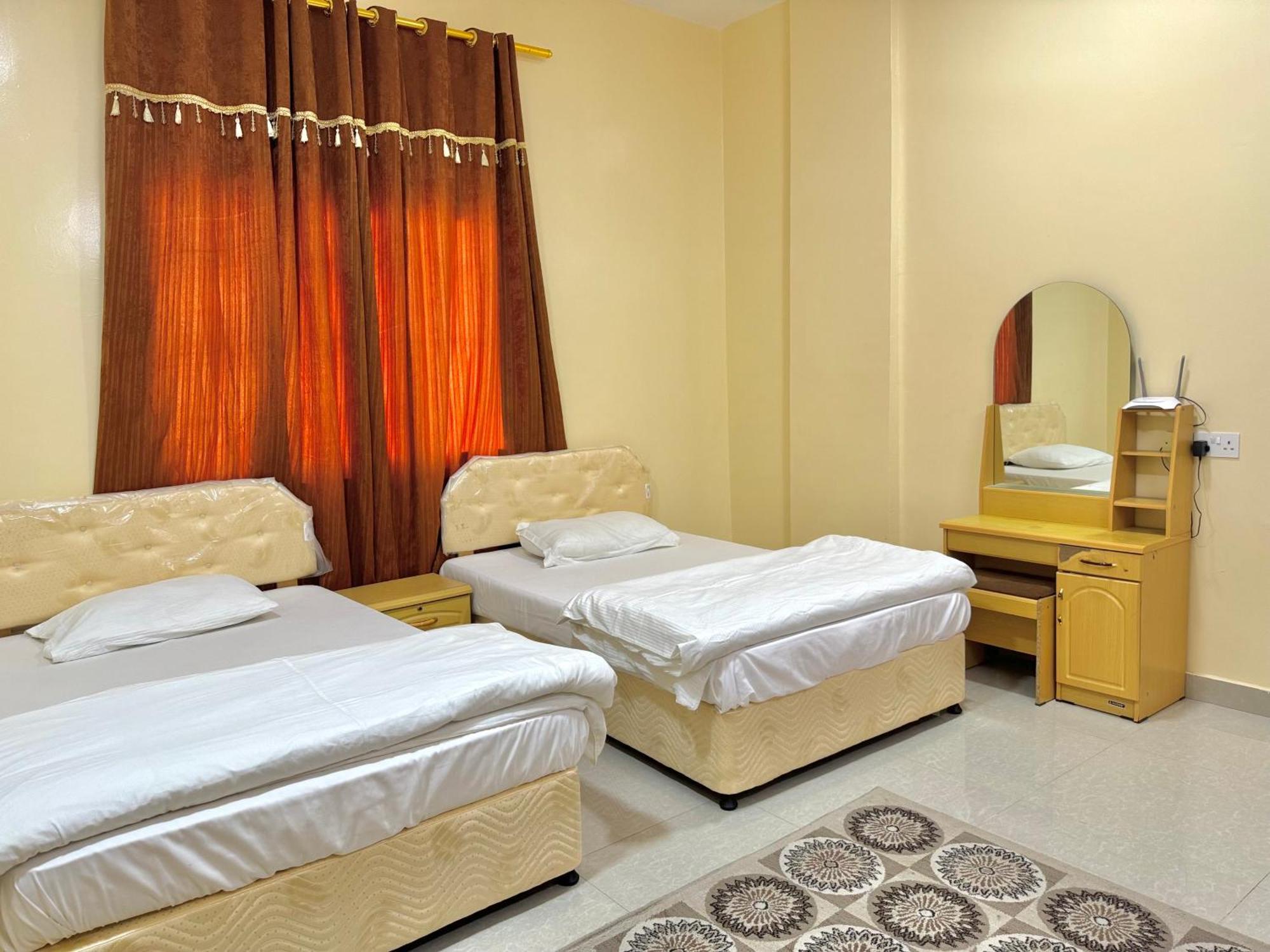 Luluat Al Afia Hotel Apartments Súr Exteriér fotografie
